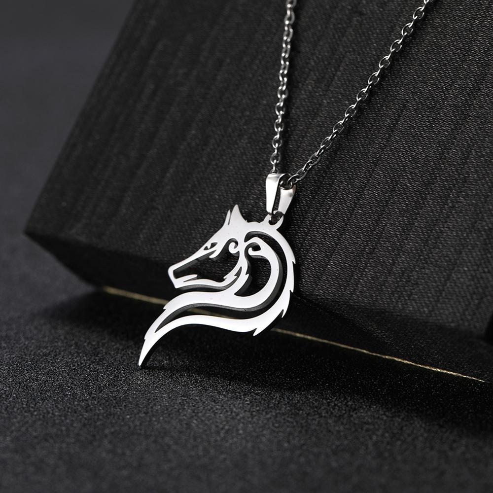 Skyrim-Amulet-Wolf-Animal-Necklaces-Fashion-Stainless-Steel-Cutout-Wolves-Pendant-Chain-Necklace-Men-Women-Mujer.jpg